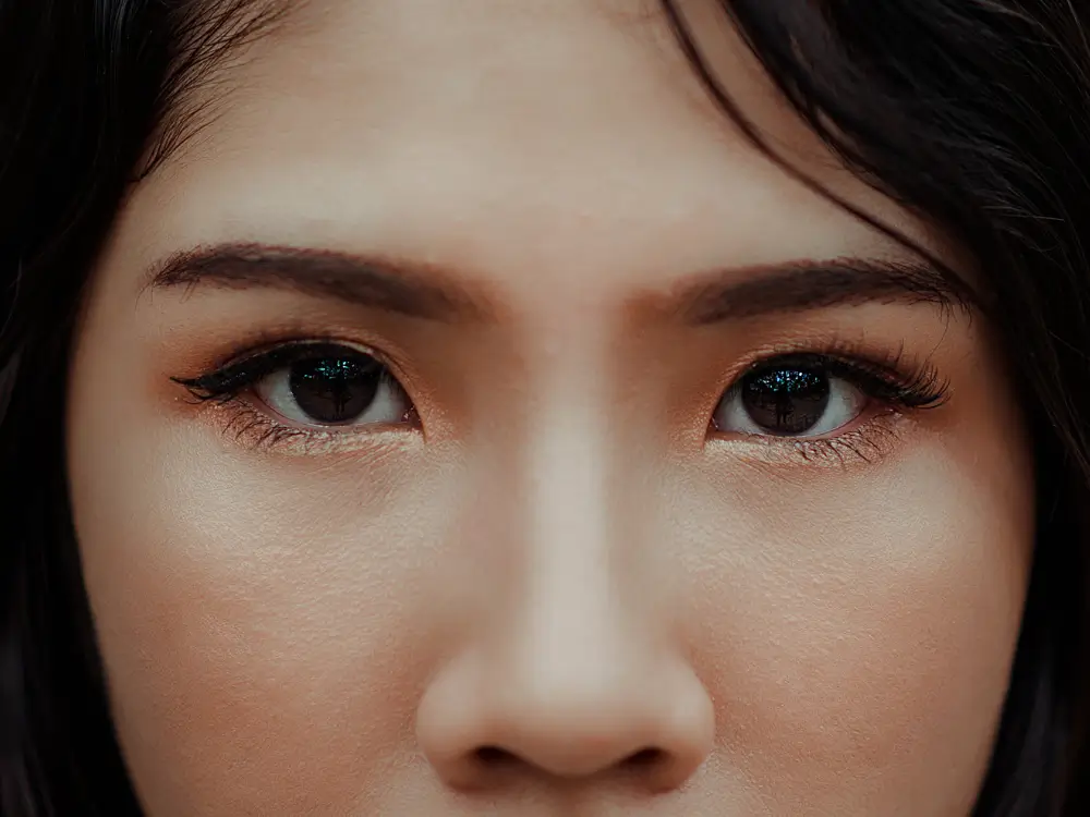 "Descubra os 10 maiores mitos sobre perimenopausa e menopausa e aprenda como lidar com essa fase com base na ciência. Desmistifique crenças e viva melhor!"