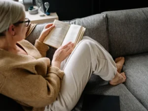 Livros que transformam a alma da mulher 40+: força, fé e recomeço em cada página.