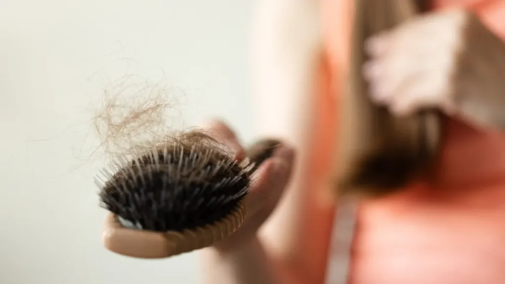 queda de cabelo em mulheres apartir dos 40