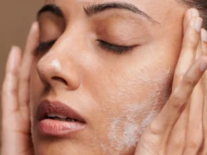 Beleza real aos 40+: descubra como cuidar da sua pele com inteligência e propósito.