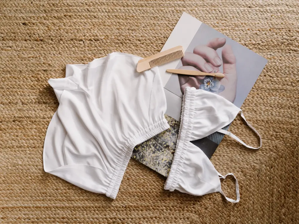 “Barriguinha? Saiba como escolher looks que valorizam e afinam a silhueta aos 40+.