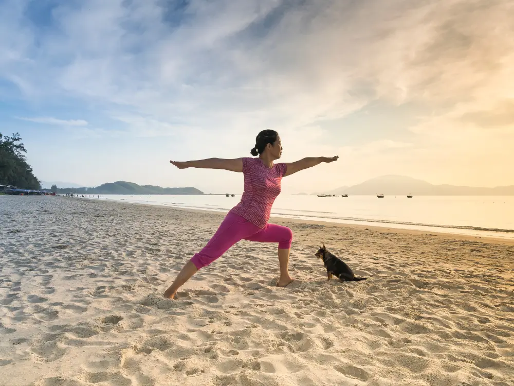 “Barriguinha? Saiba como escolher looks que valorizam e afinam a silhueta aos 40+.