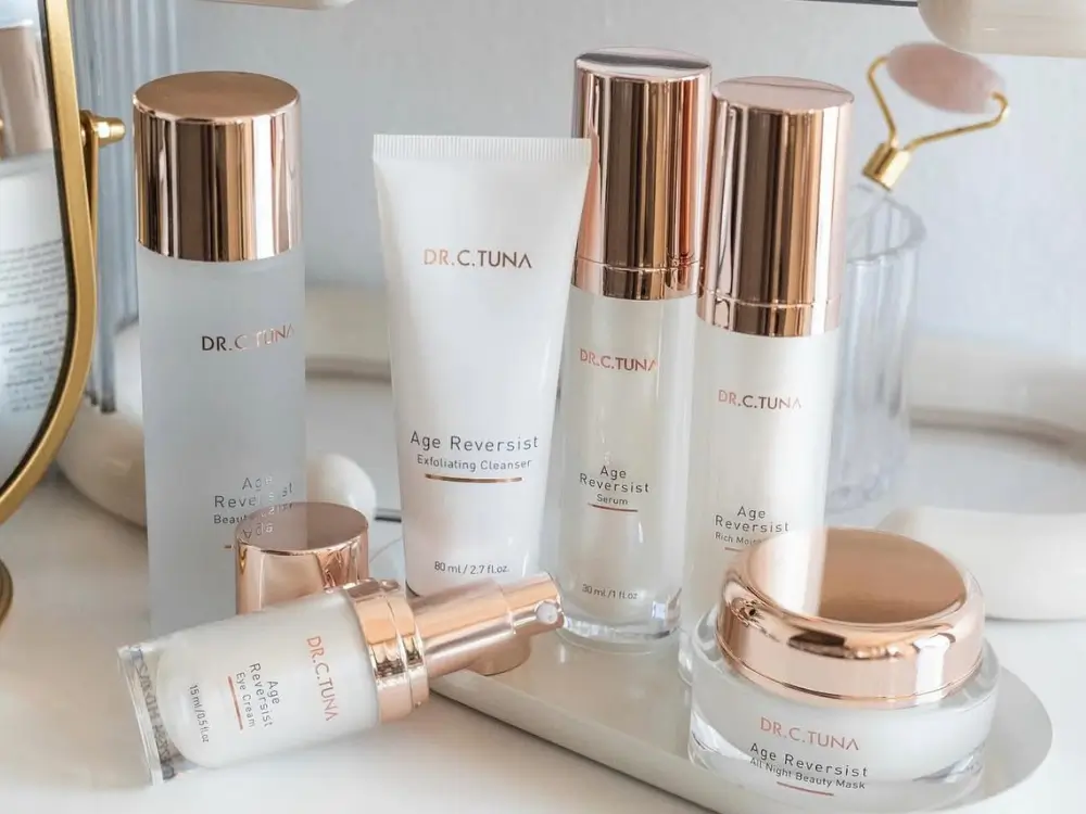 Produtos Farmasi- beleza que trata de verdade, com cuidados reais para a pele feminina.