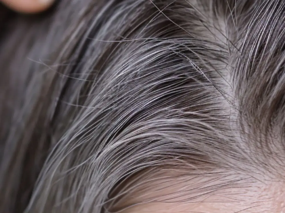 cabelos brancos vidrado, que não pega coloração