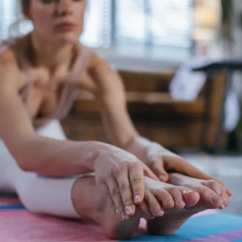 Pilates para Mulheres 40+: Força e Equilíbrio